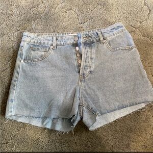 Pink Lily Women’s shorts